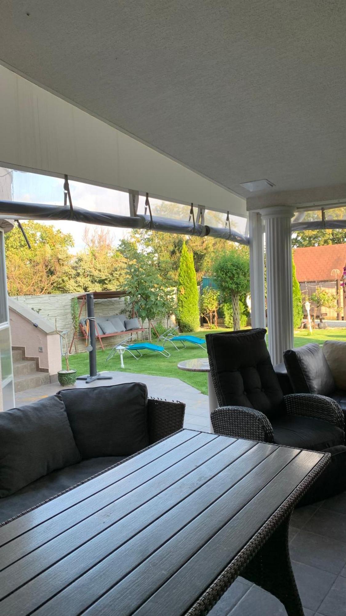 Meduza Wellness Spa S Ubytovanim Hlohovec Exteriör bild